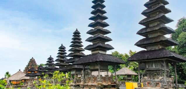 Taman Ayun Tample
